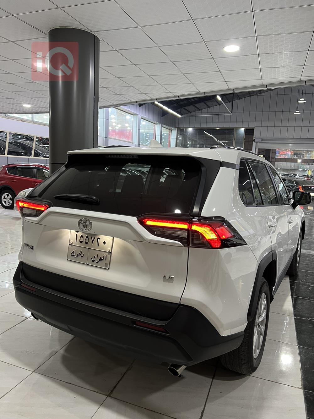 تويوتا راف 4